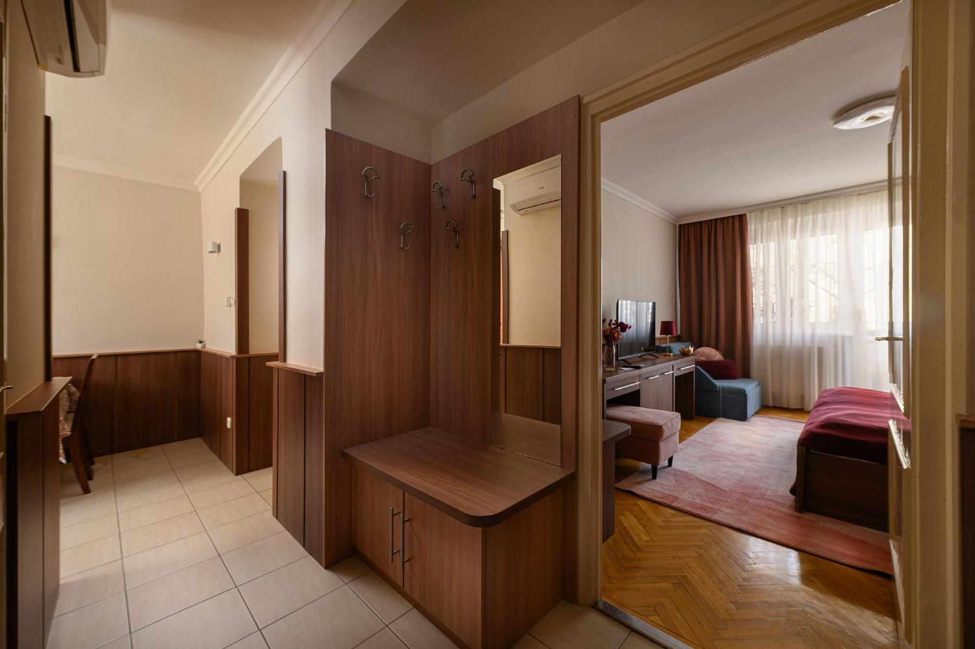 Szilfa Etterem Mariann Apartman Hajduszoboszlo Bagian luar foto